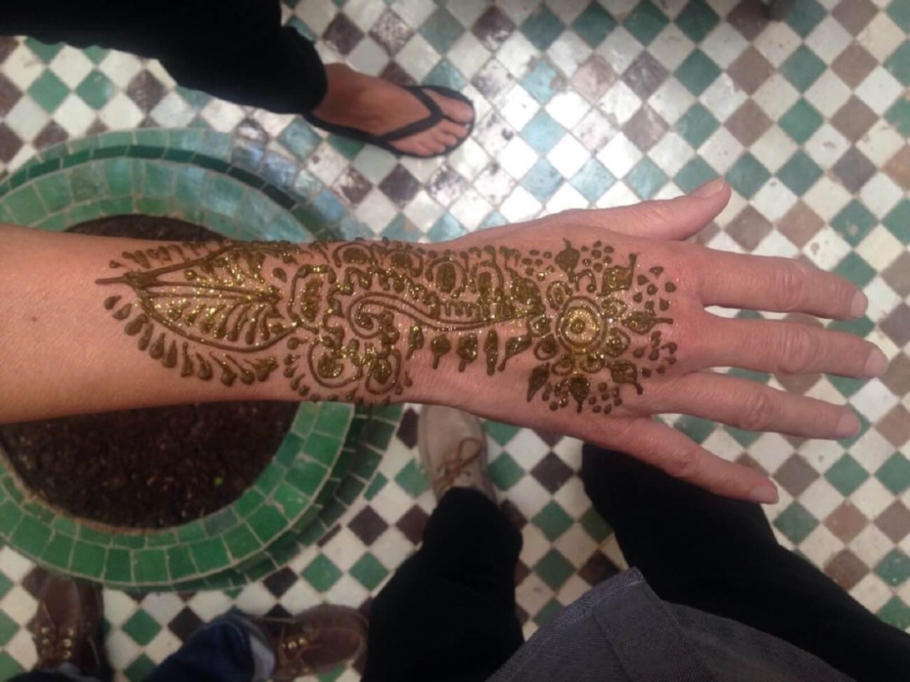 Henna Tattoos im Hotel in Marrakesch